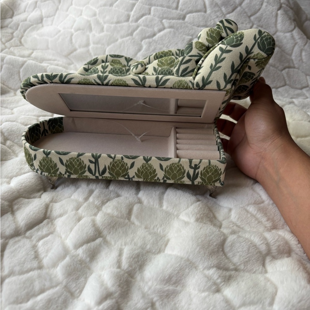 Jewelry Box Green Floral Patterned Chaise Lounge - Picture 11 of 12